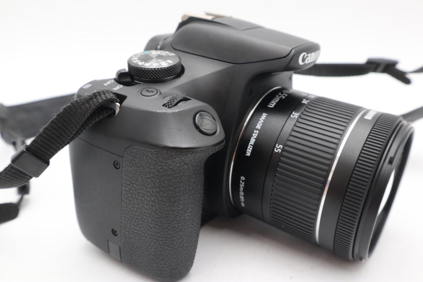 Canon 2000D DSLR Camera 24.1MP with 18-55mm, Shutter Count 9572, Good Condition