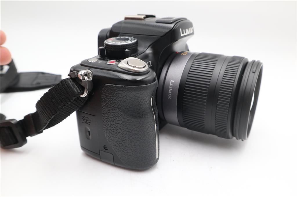Panasonic GH2 Mirrorless Camera 16MP with 14-42mm, Shutter Count 15031, G. Cond.