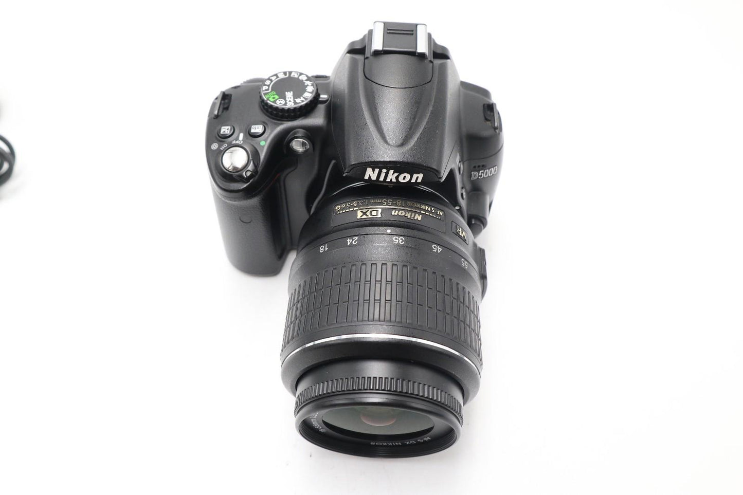 Nikon D5000 DSLR Camera 12.3MP Kit with 18-55mm, Shutter Count 13281, Good Cond.