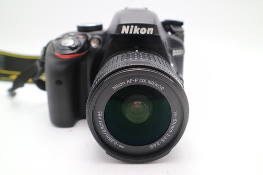 Nikon D3300 DSLR Camera 24.2MP with 18-55mm, Shutter Count 10661, Good Condition