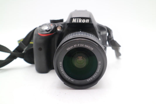 Nikon D3300 DSLR Camera 24.2MP with 18-55mm, Shutter Count 9260, Very Good Cond.