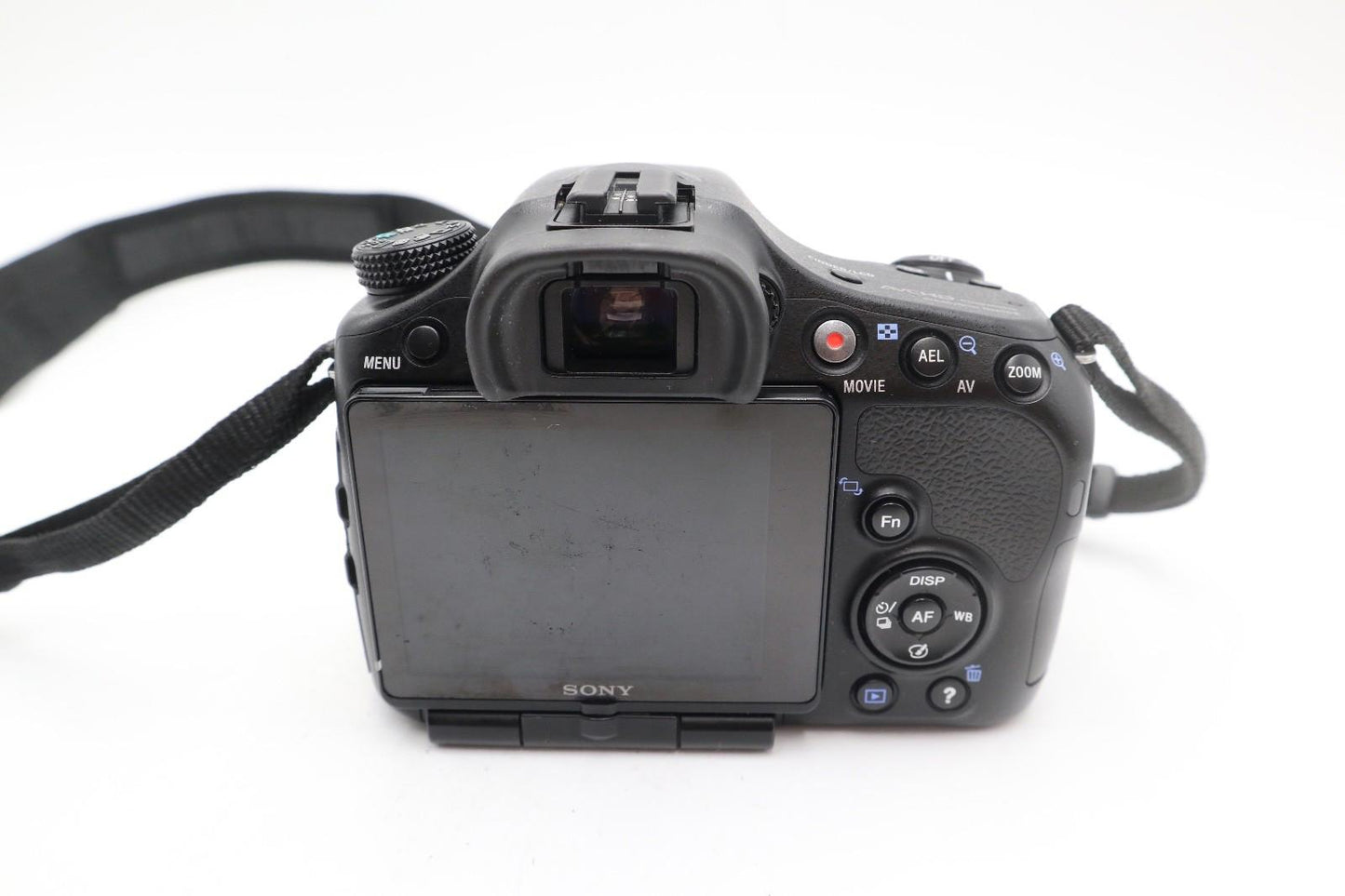 Sony Alpha A57 Camera DSLR 16.1MP with 18-70mm, Shutter Count 20648, Good Cond.
