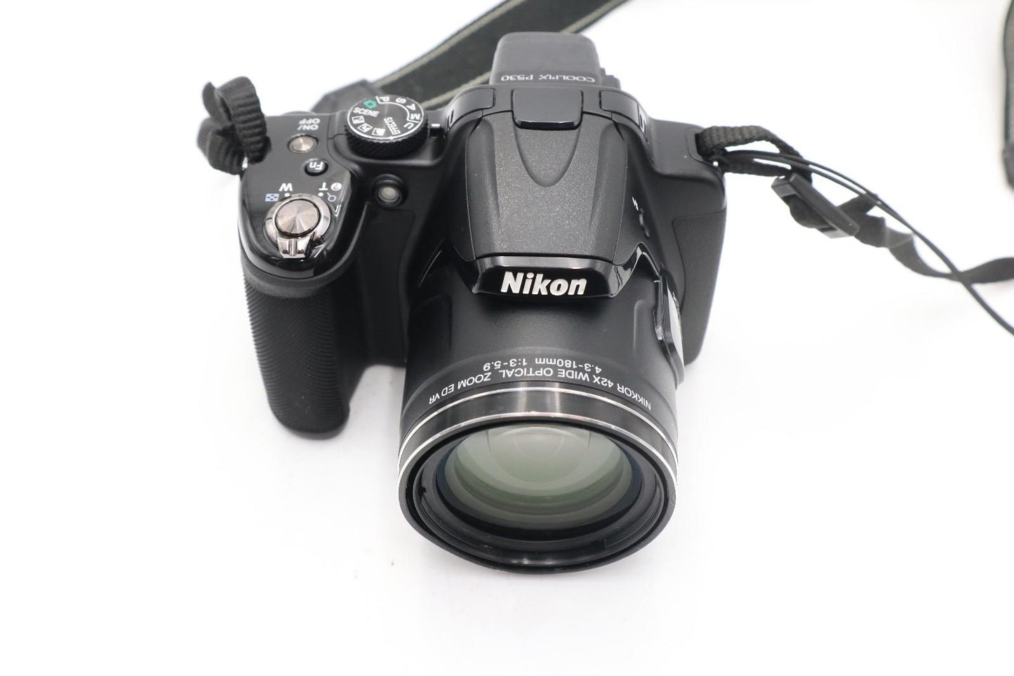 Nikon P530 Bridge Camera 16.1MP, 42 x Optical Zoom, Stabilised, Good Condition