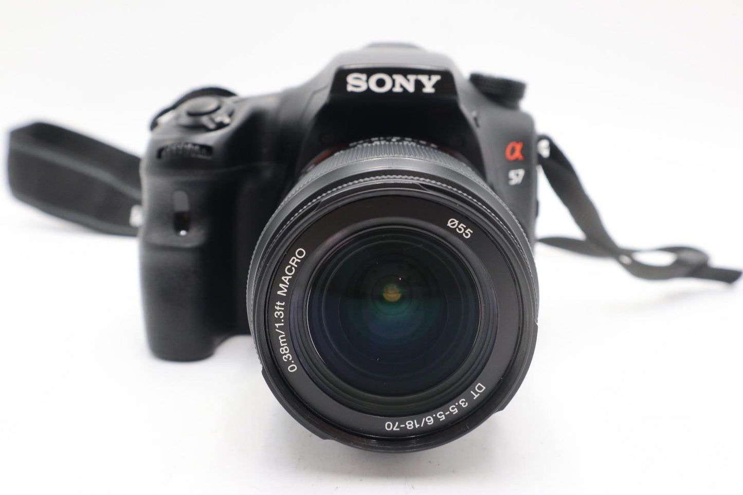 Sony Alpha A57 Camera DSLR 16.1MP with 18-70mm, Shutter Count 20648, Good Cond.