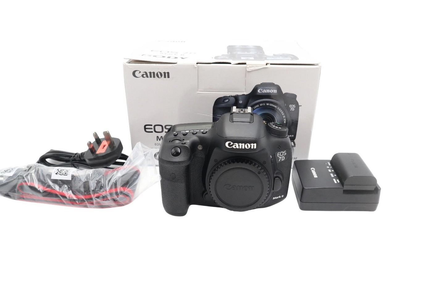Canon EOS 7D Mark II DSLR Camera 20.2MP Body Only Shutter Count 12%, REFURBISHED