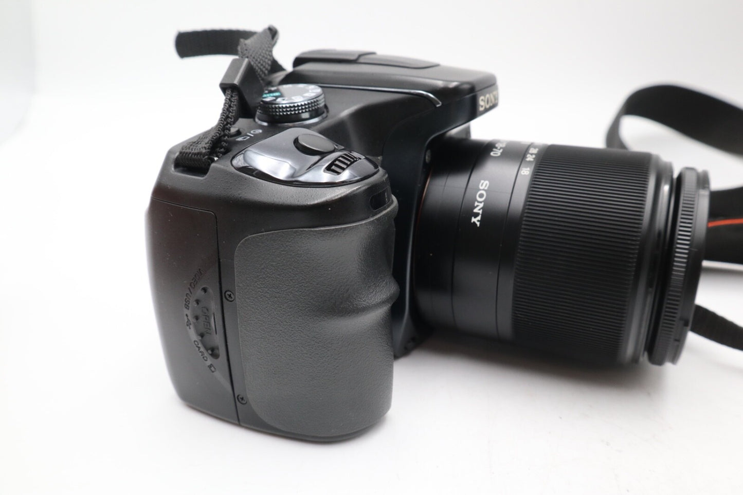 Sony A100 DSLR Camera 10.2MP with Sony 18-70mm Lens, Good Condition