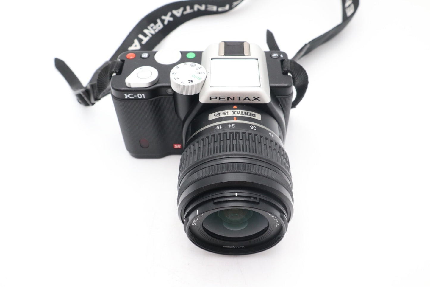 Pentax K-01 Mirrorless Camera 16MP with 18-55mm Lens, Shutter Count 801