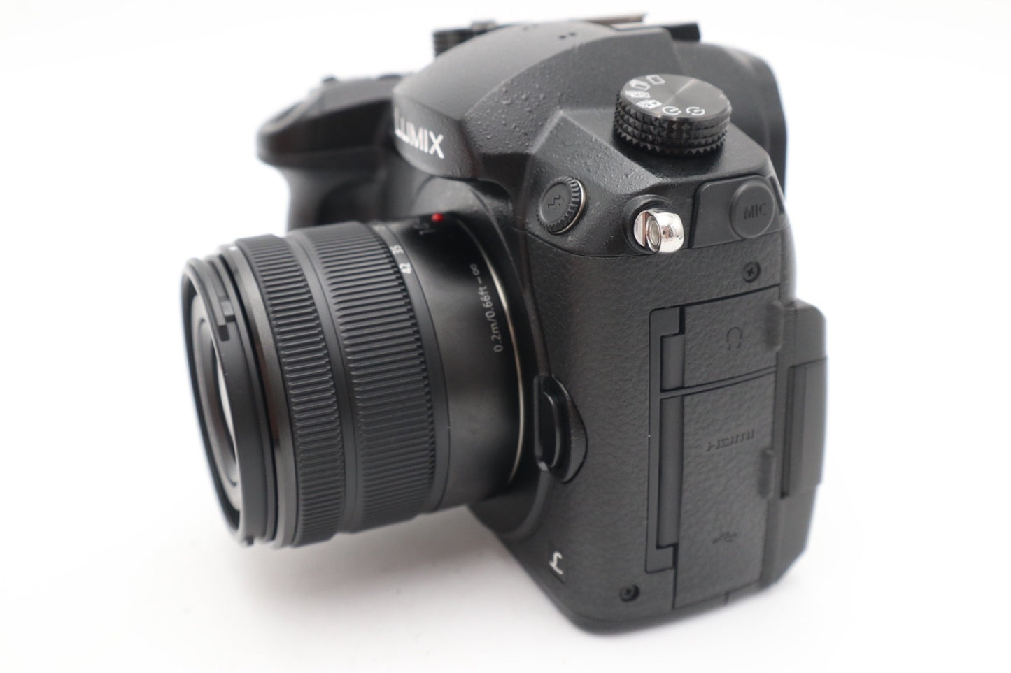Panasonic DMC-GH5 Mirrorless Camera 20MP with 14-42mm, 4K Video,Shutter Count 84