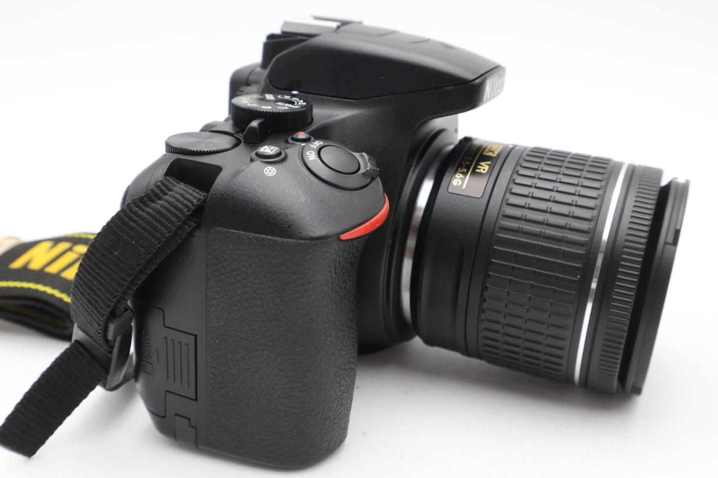Nikon D3500 DSLR Camera 24.2MP with 18-55mm, Shutter Count 6624, Very Good Cond