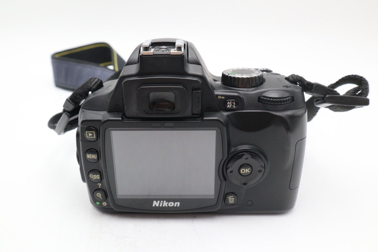 Nikon D60 DSLR Camera 10.2 MP with 18-55mm, Shutter Count 1964, V.Good Condition