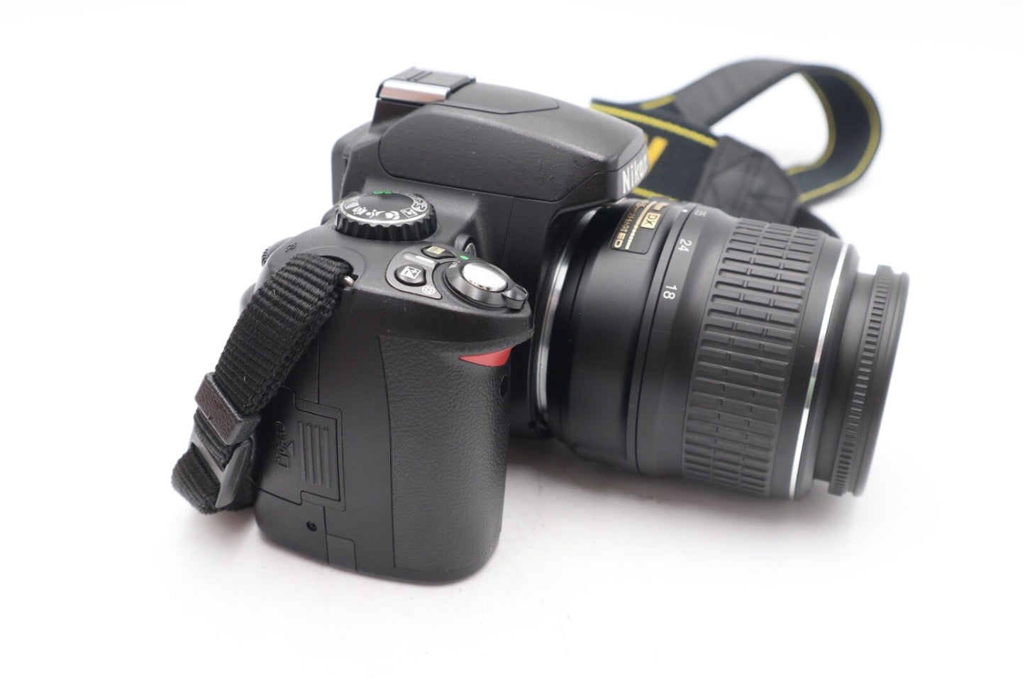 Nikon D40x Camera 10.2MP DSLR with 18-55mm, Shutter Count 4338, Good Condition