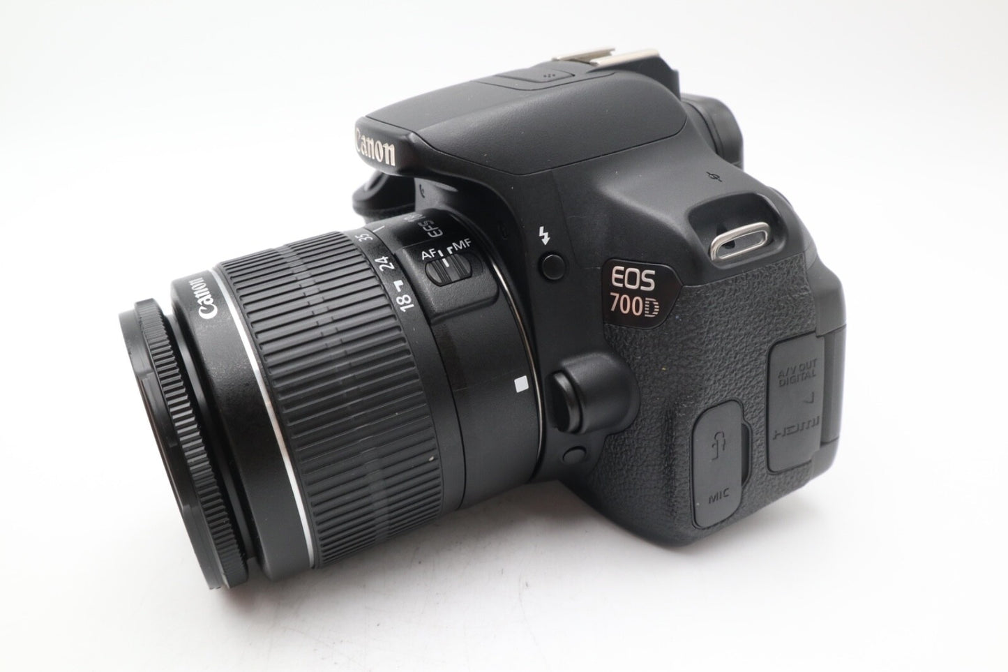 Canon 700D DSLR Camera 18MP with Canon 18-55mm F3.5-5.6 Lens III, Good Condition
