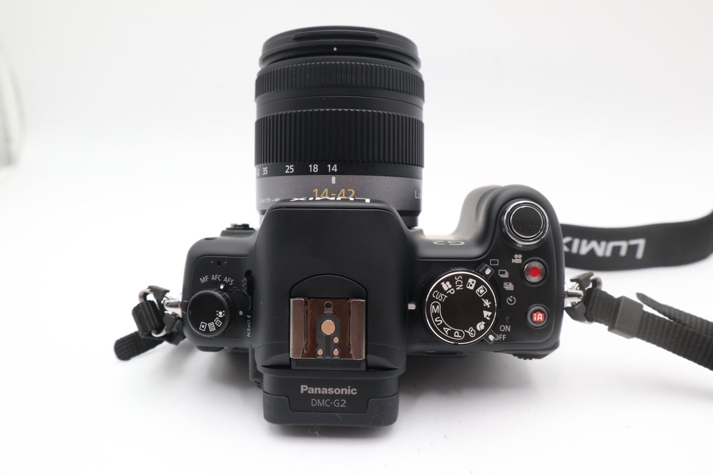 Panasonic G2 Digital Camera 12.1MP with 14-42mm Lens, S. Count 206, V.Good Cond.