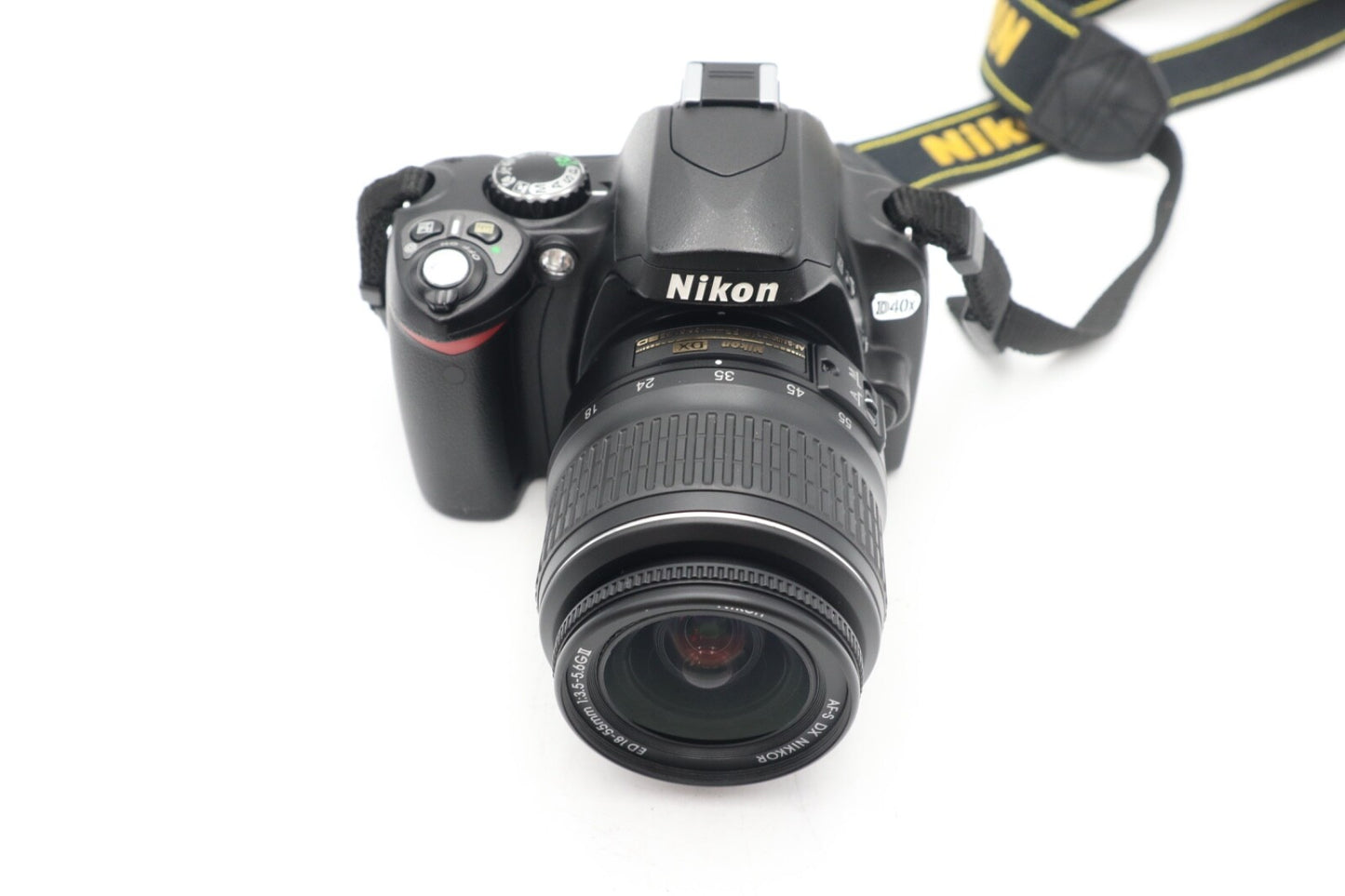 Nikon D40x Camera 10.2MP DSLR with 18-55mm, Shutter Count 4338, Good Condition