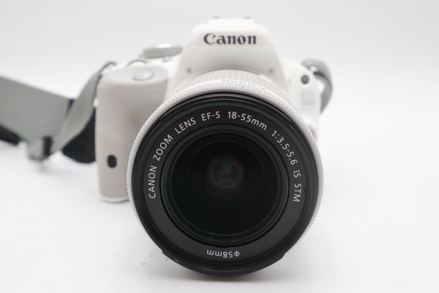 Canon 100D DSLR Camera 18MP with 18-55mm Shutter Count 4491, Good Condition