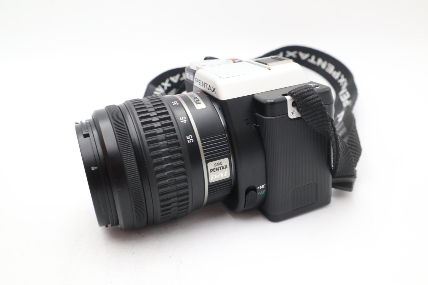 Pentax K-01 Mirrorless Camera 16MP with 18-55mm Lens, Shutter Count 801