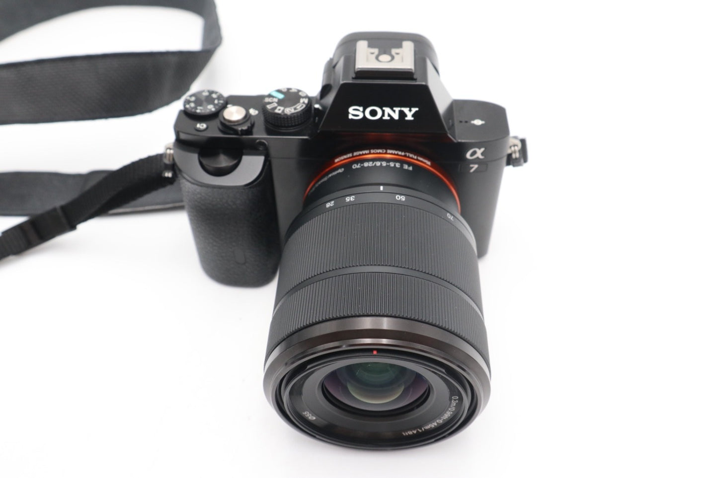 Sony Alpha A7 Mirrorless Camera 24.3MP with 28-70mm Kit Lens, Shutter Count 6518