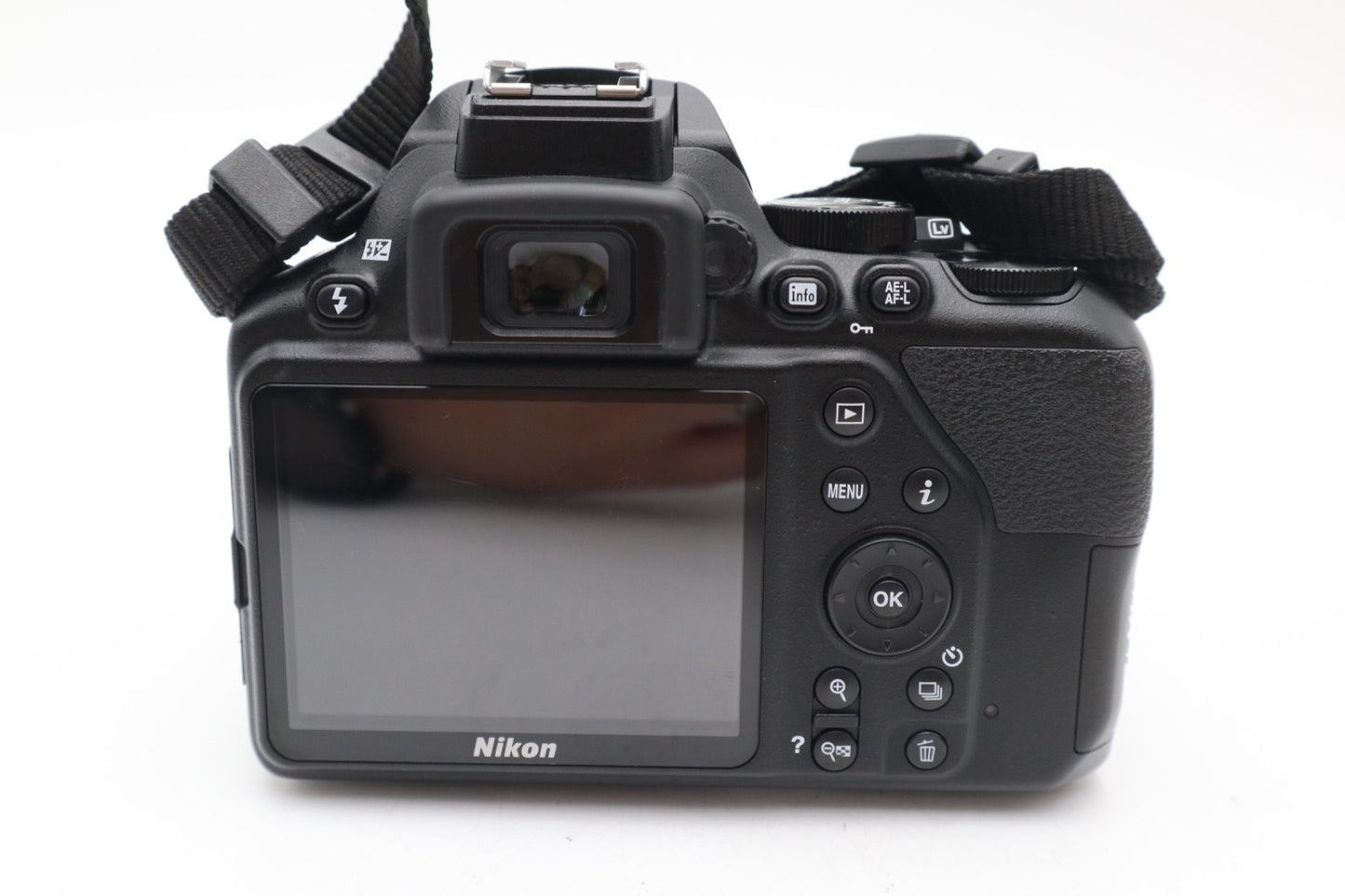Nikon D3500 DSLR Camera 24.2MP with 18-55mm, Shutter Count 6624, Very Good Cond
