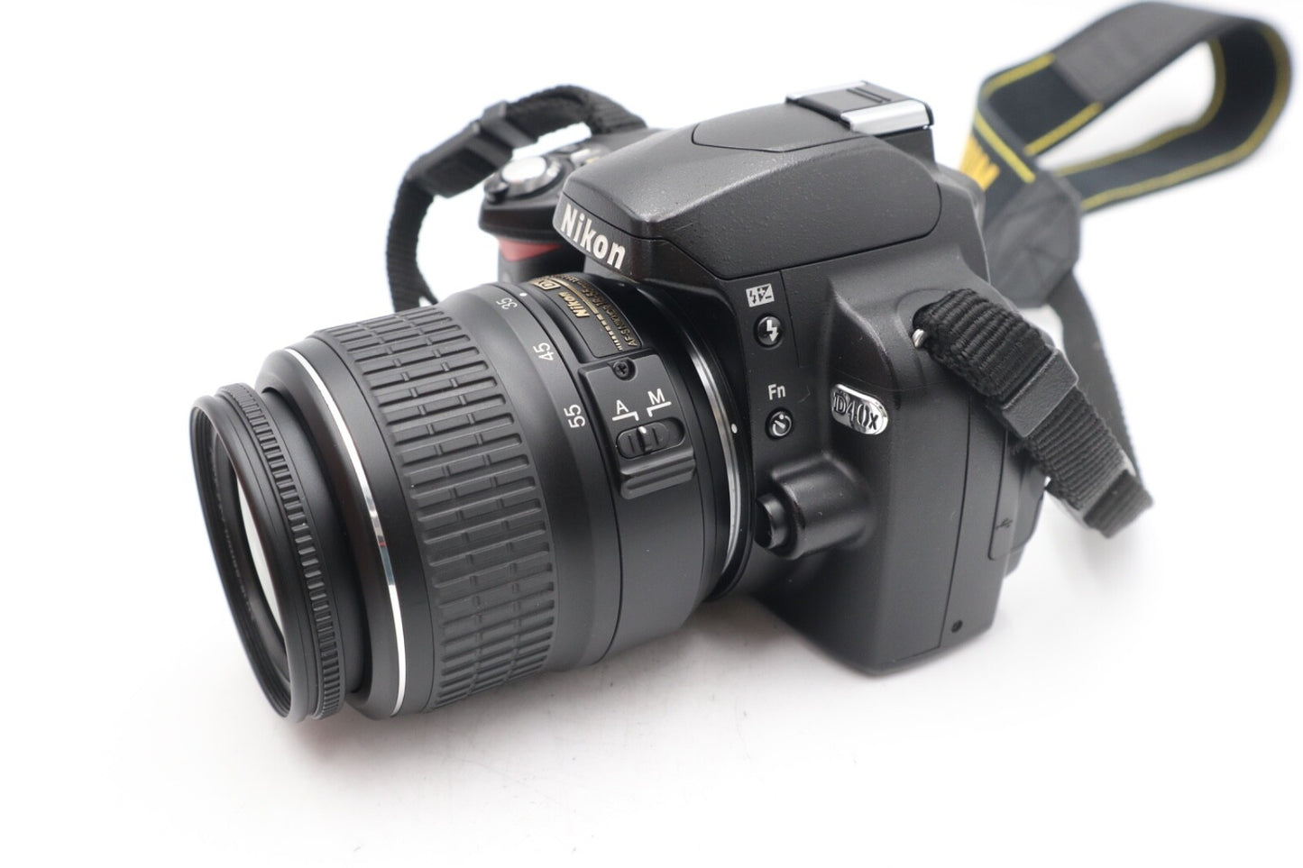 Nikon D40x Camera 10.2MP DSLR with 18-55mm, Shutter Count 4338, Good Condition