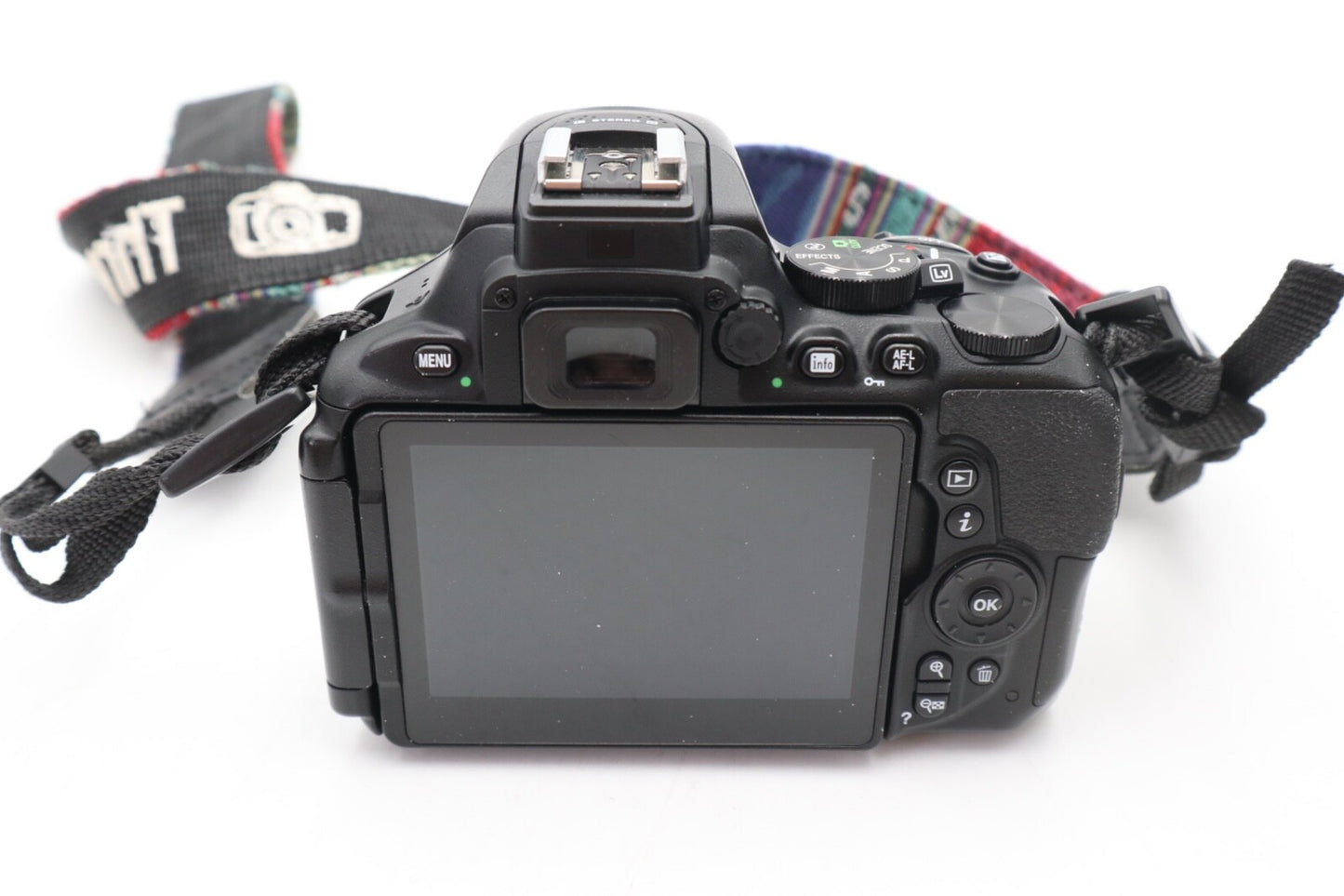 Nikon D5600 24MP Camera DSLR with 18-55mm, Shutter Count 13908, Very Good Cond.