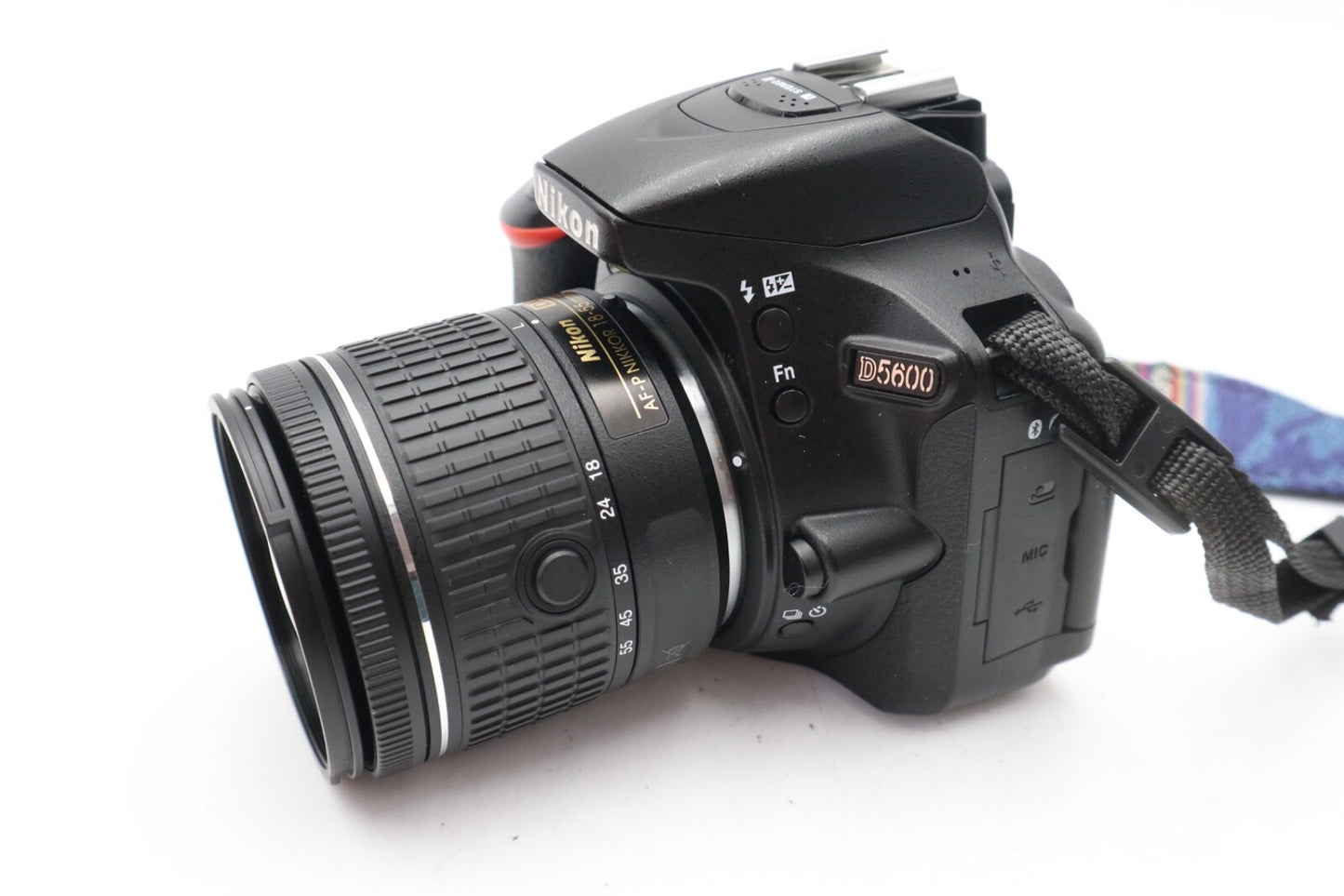 Nikon D5600 24MP Camera DSLR with 18-55mm, Shutter Count 13908, Very Good Cond.