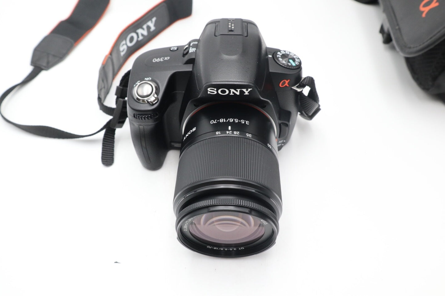 Sony A390 DSLR Camera 14.2MP with 18-70mm, Shutter Count 320, Good Condition