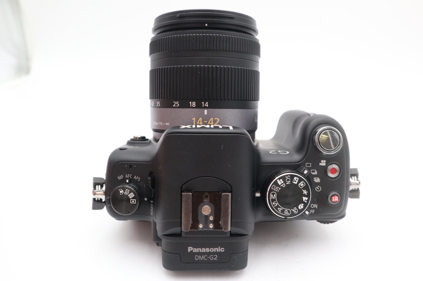 Panasonic G2 Digital Camera 12.1MP with 14-42mm Lens, S. Count 64, V.Good Cond.
