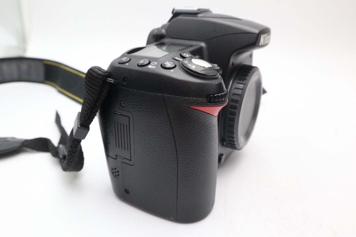 Nikon D90 DSLR Camera 12.3MP Body Only, Shutter Count 9639, Very Good Condition