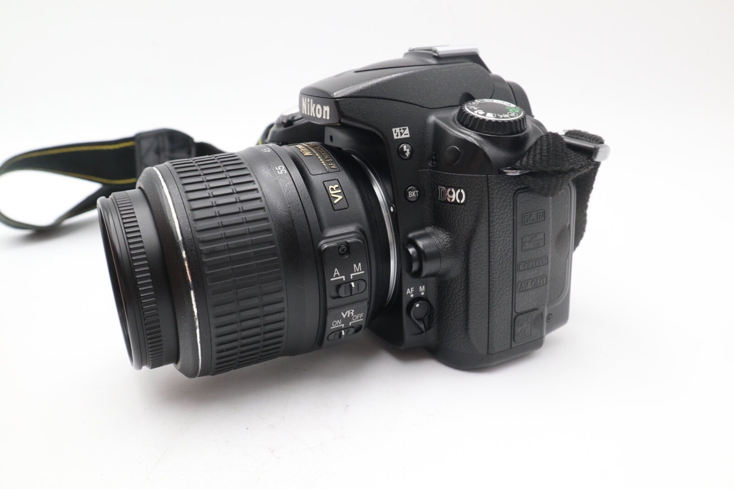 Nikon D90 DSLR Camera 12.3MP with 18-55mm, Shutter Count 35771, Good Condition
