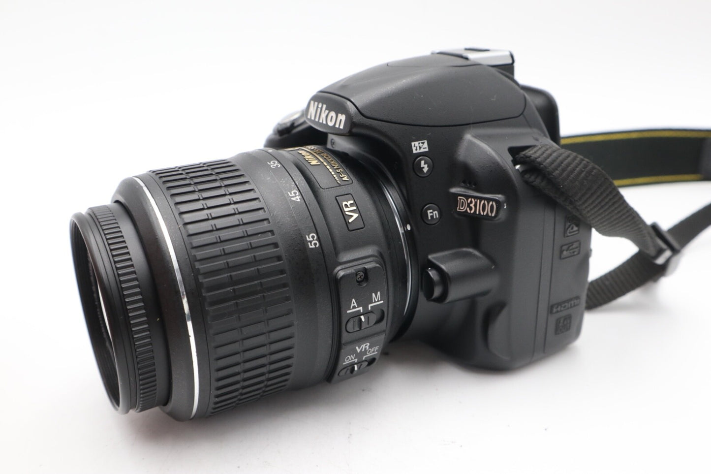 Nikon D3100 DSLR Camera 14.2MP with 18-55mm, Shutter Count 4799, Very Good Cond.