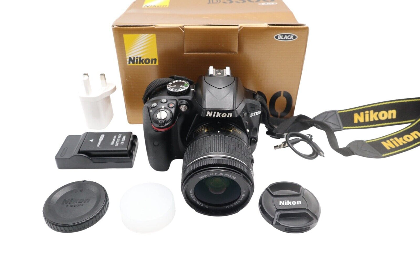 Nikon D3300 DSLR Camera 24.2MP with 18-55mm, Shutter Count 10615, Good Condition