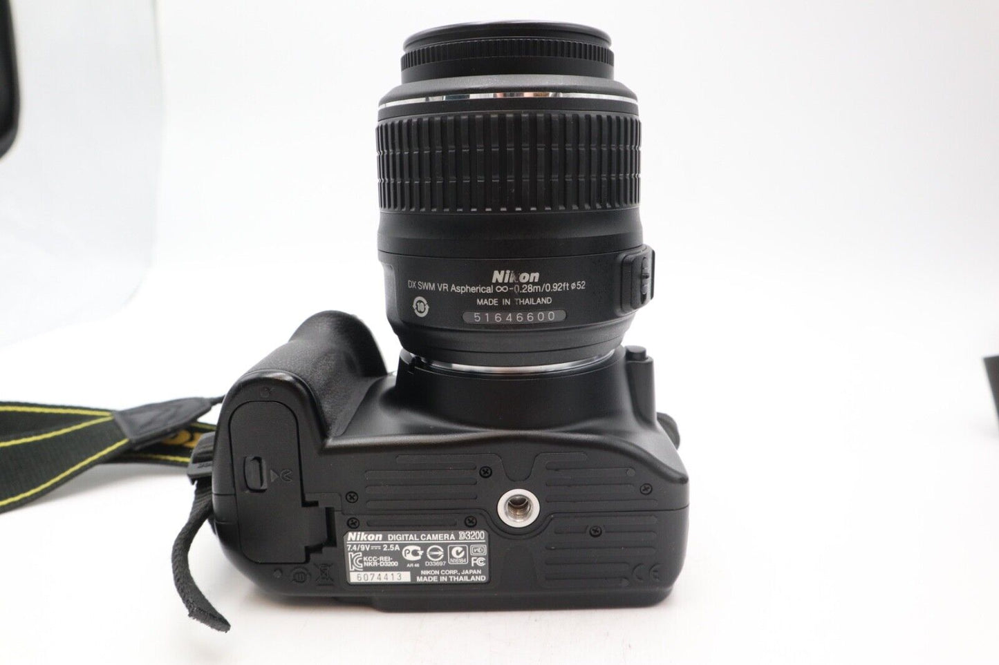 Nikon D3200 DSLR Camera 24.2MP with 18-55mm, Shutter Count 7732, Very Good Cond.