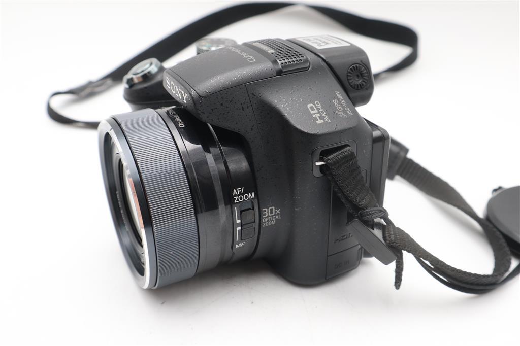Sony Cyber-Shot HX100 Camera 16.2MP, Digital Bridge, 30x Zoom, Good Condition