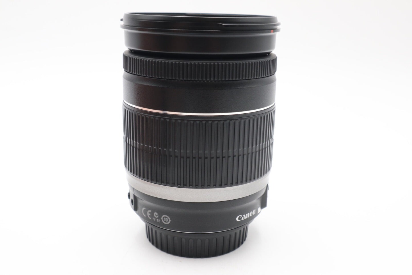 Canon 18-200mm Lens F/3.5-5.6 EF-S IS Stabilised All Around, Good Condition