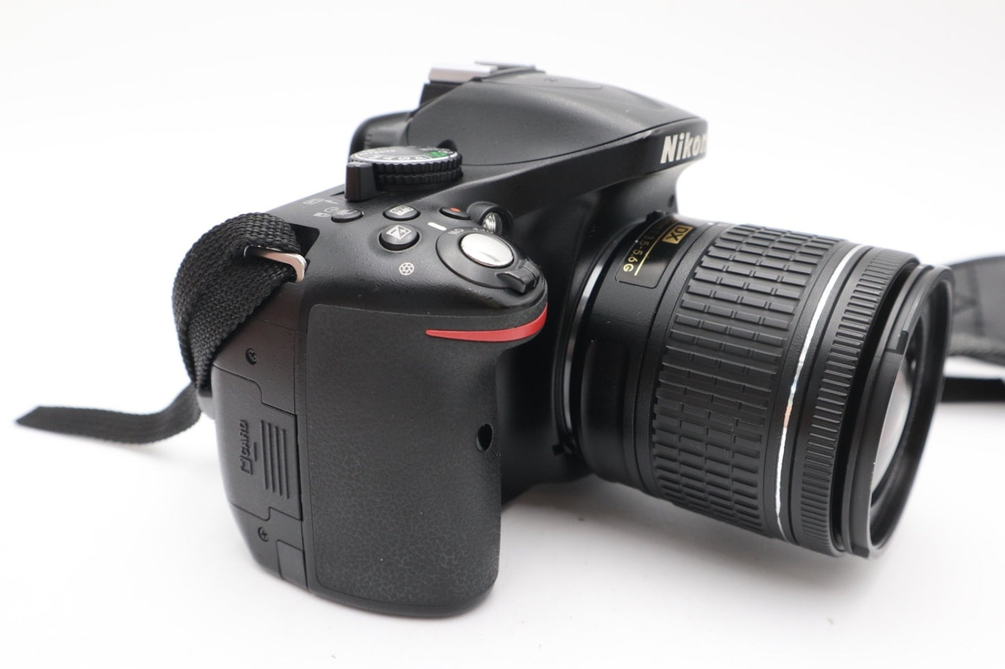 Nikon D5200 DSLR Camera 24.1MP with 18-55mm, Shutter Count 6270, Very Good Cond.