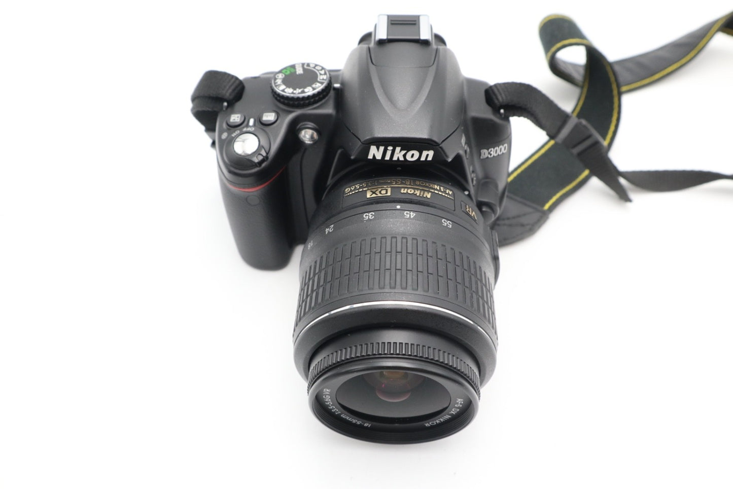 Nikon D3000 DSLR Camera 10.2MP with 18-55mm, Shutter Count 6194, Very Good Cond