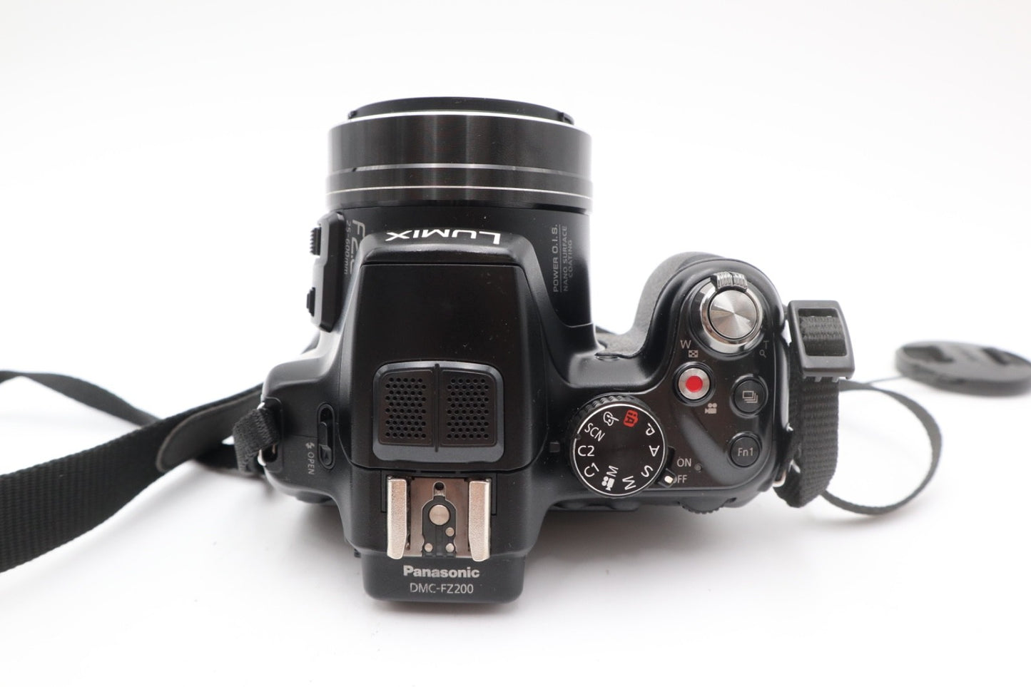 Panasonic LUMIX DMC-FZ200 Camera 12.1 MP, 24x Zoom, Good Condition