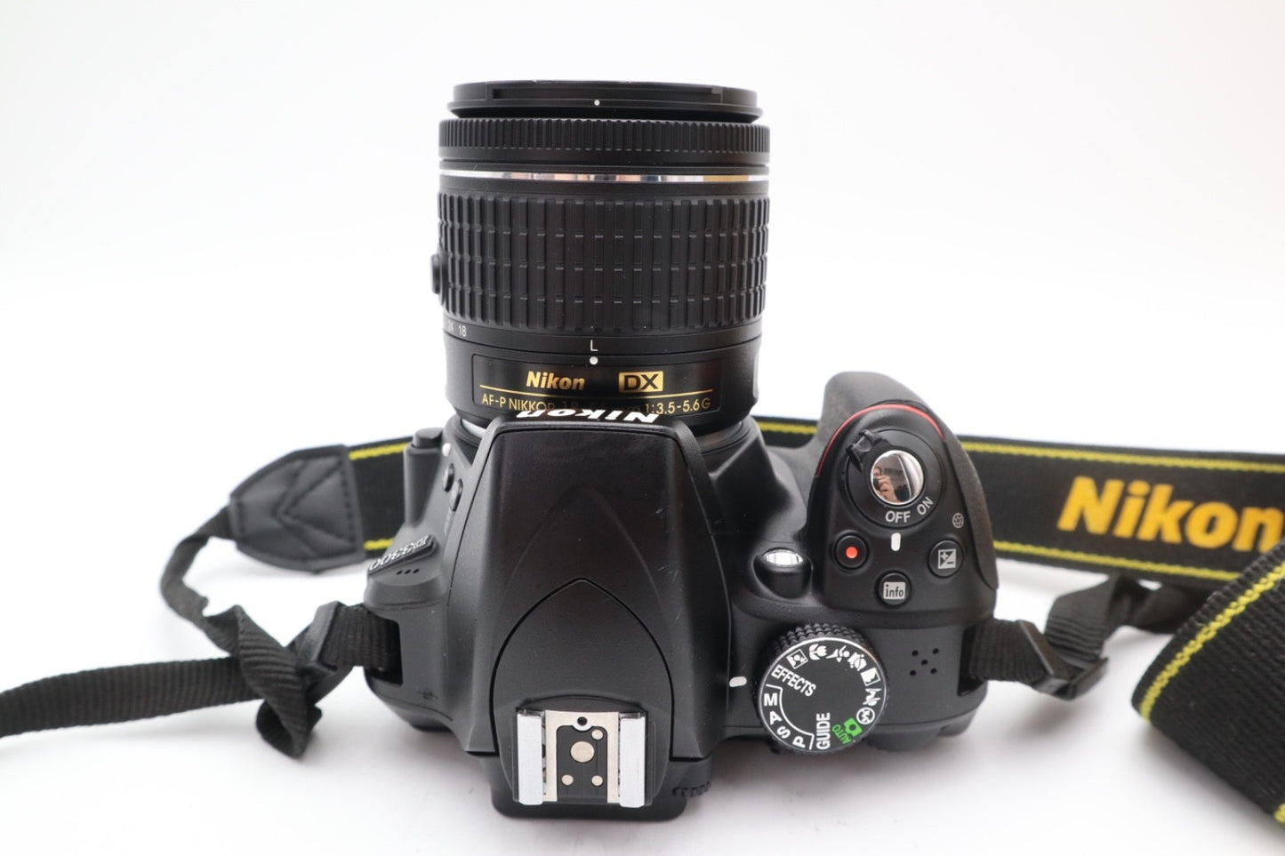 Nikon D3300 DSLR Camera 24.2MP with 18-55mm, Shutter Count 7602, Very Good Cond