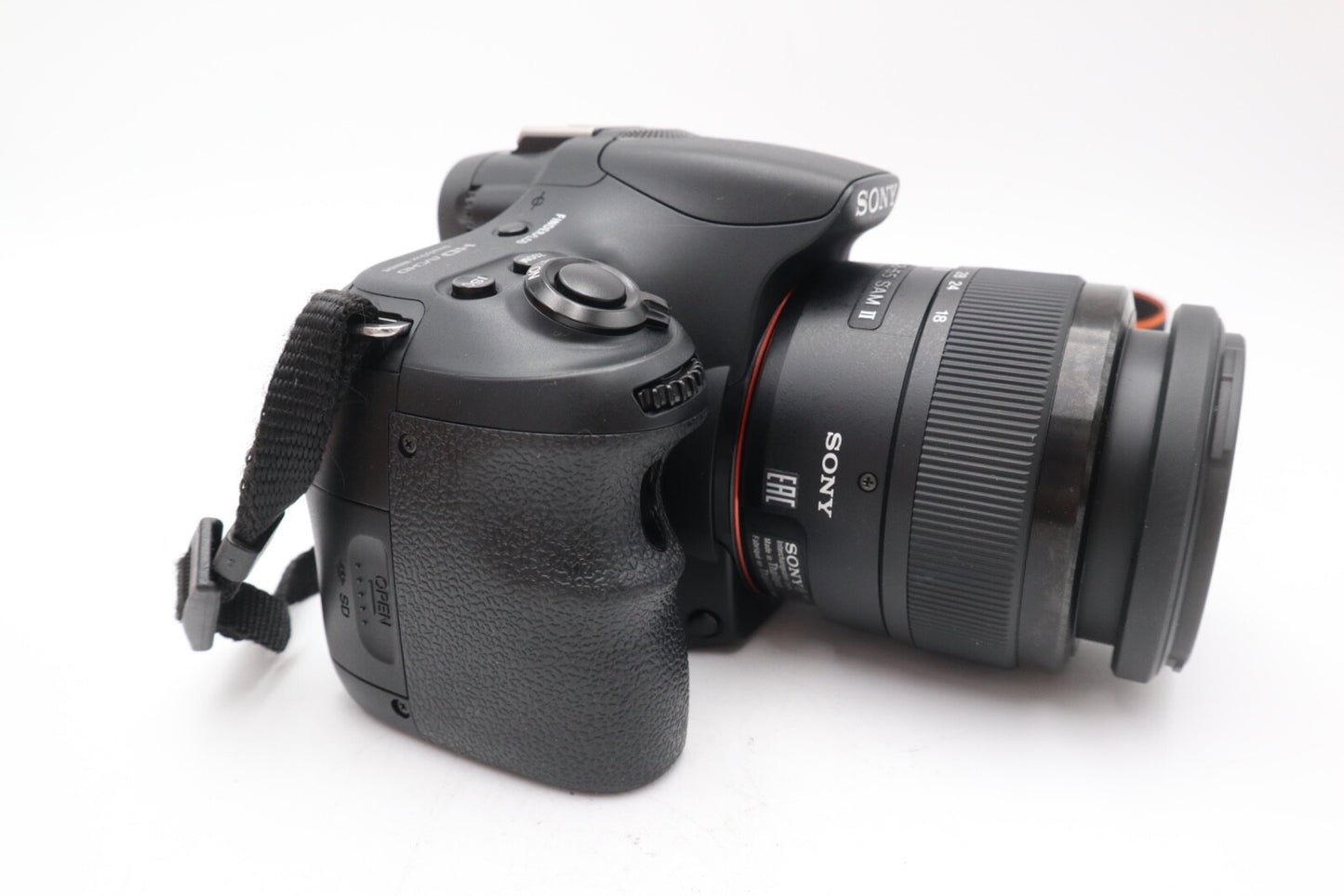 Sony A58 DSLR Camera 20.1MP with 18-55mm, Shutter Count 4568, Good Condition