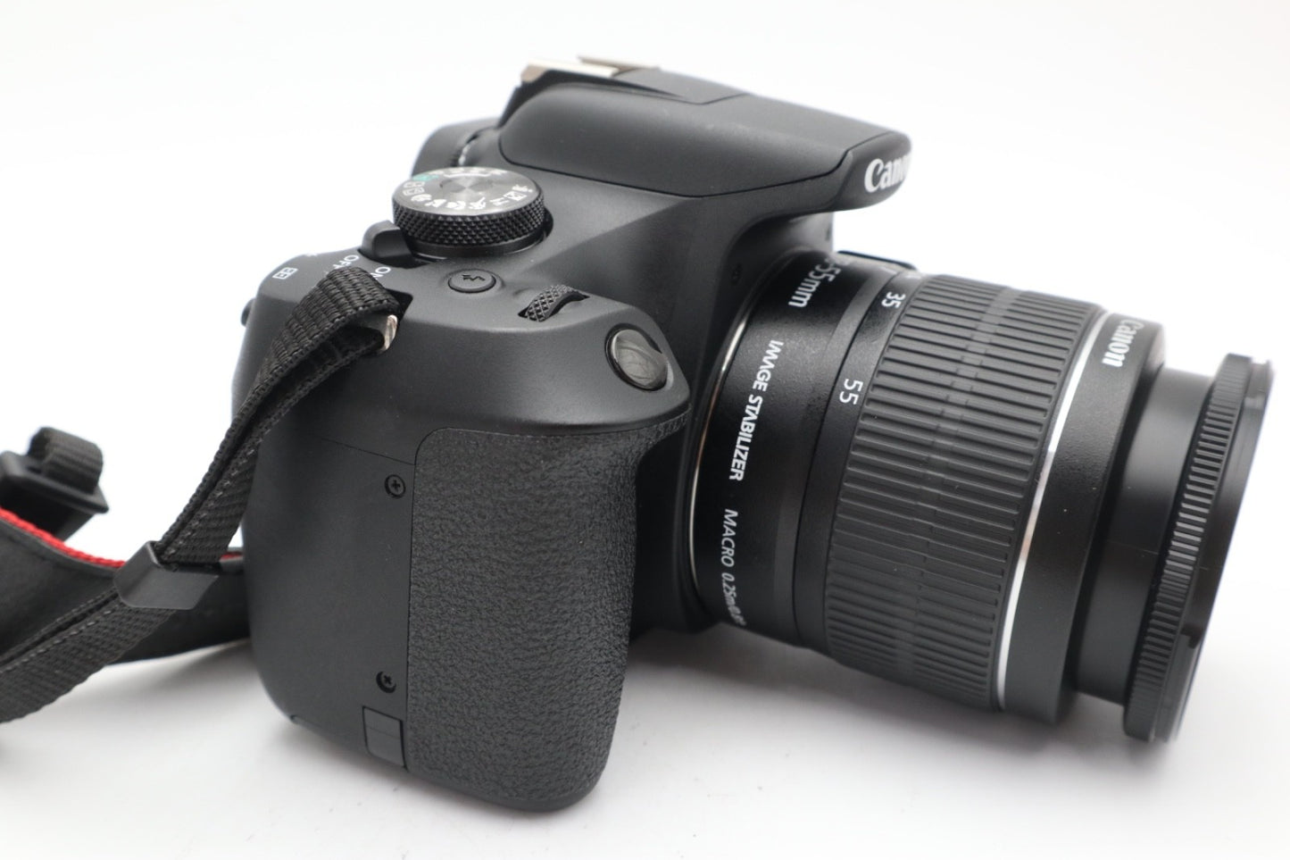 Canon 2000D DSLR Camera 24.1MP with 18-55mm, Shutter Count 977, Excellent REFUR