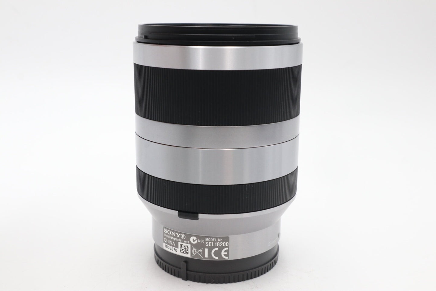 Sony 18-200mm All-Around Lens F/3.5-6.3 OSS SEL18200 for Sony E-Mount, V.G. Cond