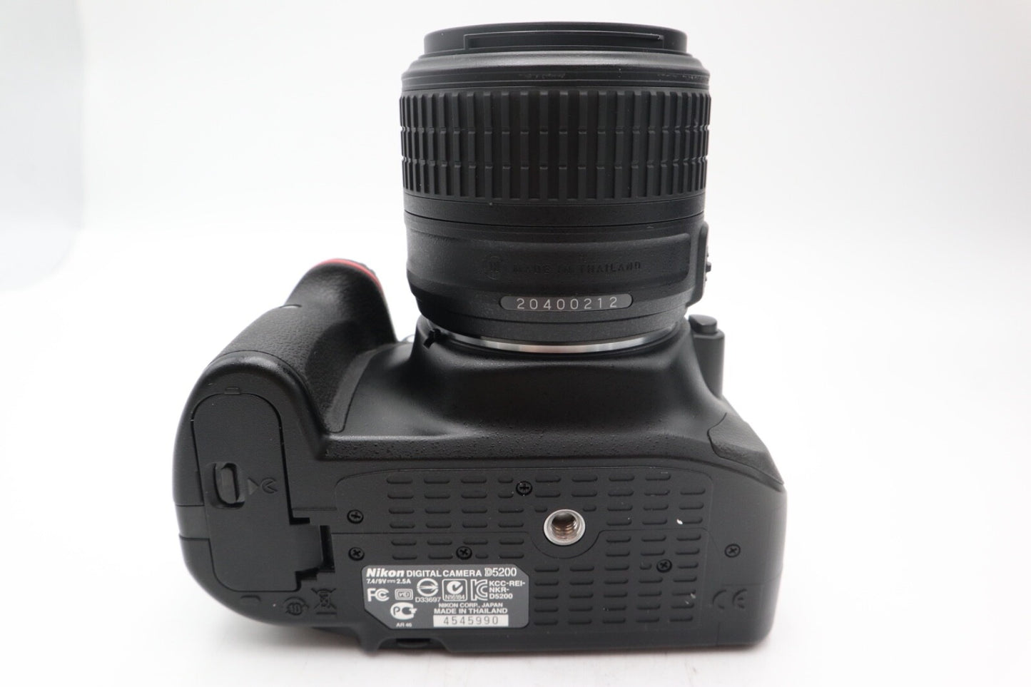 Nikon D5200 DSLR Camera 24.1MP with 18-55mm, Shutter Count 5126, Very Good Cond.