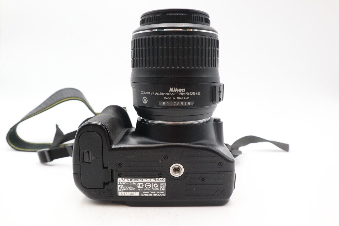 Nikon D3200 DSLR Camera 24.2MP with 18-55mm, Shutter Count 7793, Very Good Cond.