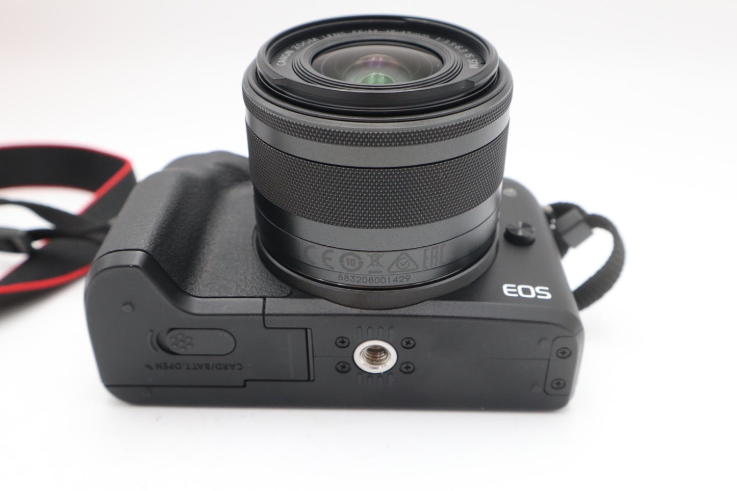 Canon M50 Camera 24MP with 15-45mm Lens, Under 1000 Shutter Count, V.G. REFURB.