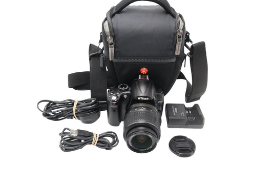 Nikon D5000 DSLR Camera 12.3MP Kit with 18-55mm, Shutter Count 13281, Good Cond.