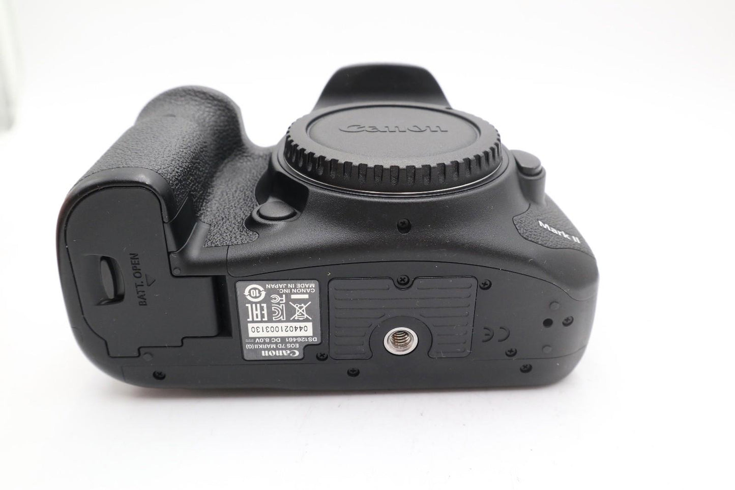 Canon EOS 7D Mark II DSLR Camera 20.2MP Body Only Shutter Count 12%, REFURBISHED