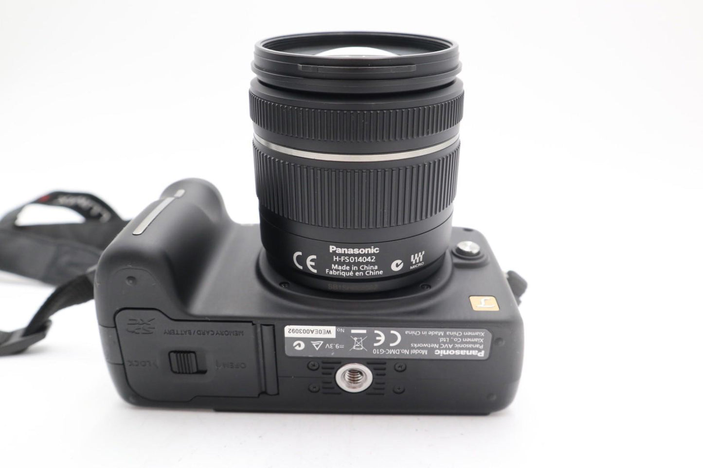 Panasonic G10 Mirrorless Camera 12.1MP with 14-42mm, Shutter C. 2972 REFURBISHED
