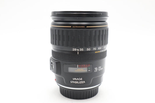 Canon EF 28-135mm Lens F/3.5-5.6 IS USM, Stabilised, Full Frame, Good Condition
