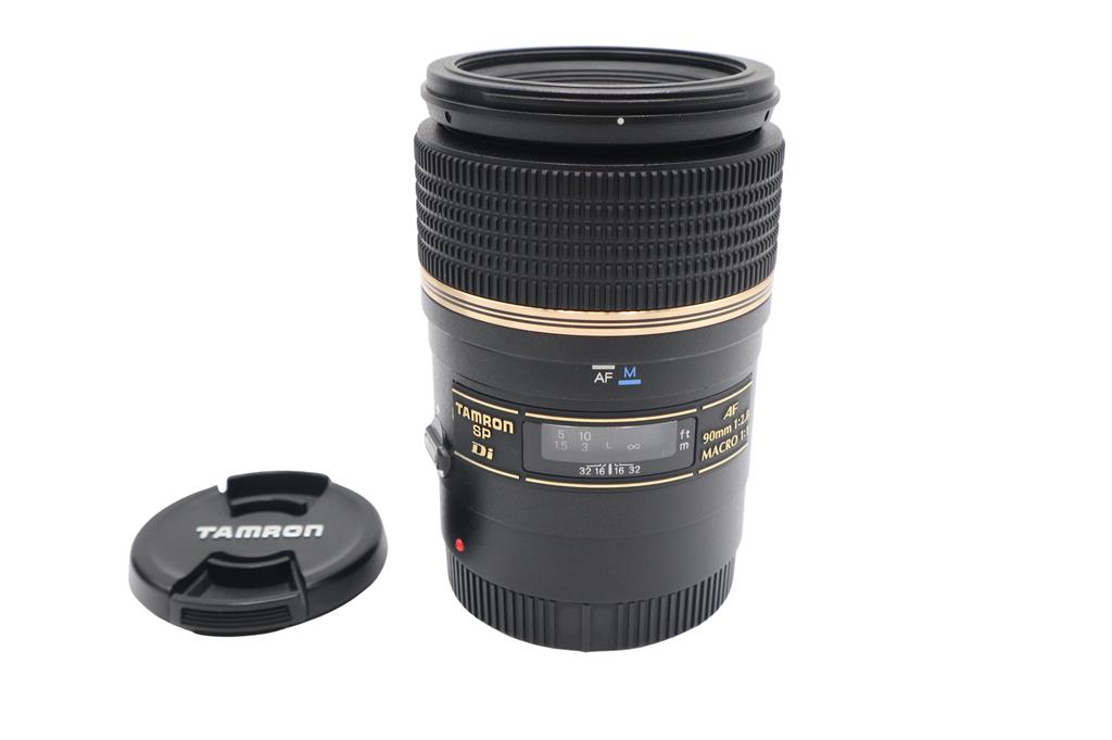 Tamron 90mm Macro Lens f2.8 Di AF SP for Canon EF 272E , Full Frame, Good Cond.