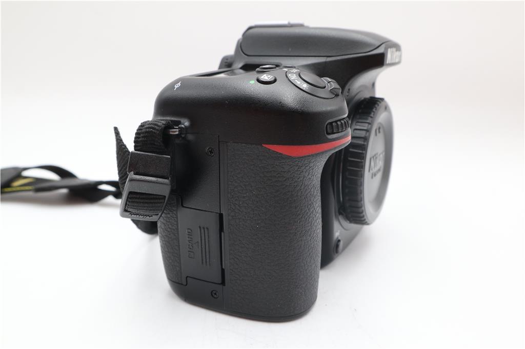 Nikon D7500 DSLR Camera 20.9MP Body Only, Shutter Count 18%, Very Good Cond.